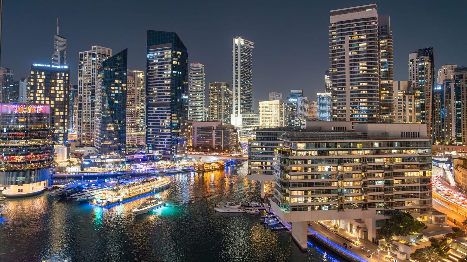 Modern, Dubai