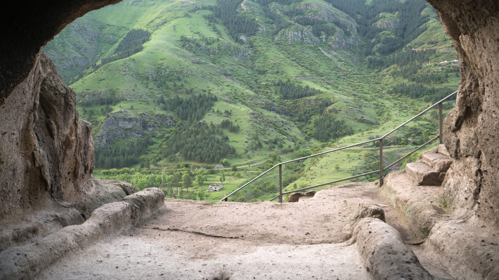 Things to do in Vardzia